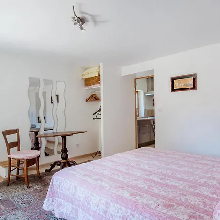 Le Grand Paris La Maison De منزل ريفي