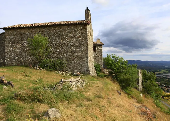 Le Grand Paris La Maison De Séjour à la campagne